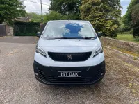 Used Peugeot e-Expert 75 kW (102 HP) 2024 White Van