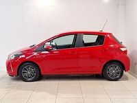 Used Toyota Yaris Hybrid 100 HP (73 kW) 2020 Red Hatchback