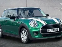 Used Mini Cooper Classic 134 HP (98 kW) 2021 Green Hatchback