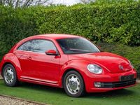 Used VW Beetle Design 110 HP (80 kW) 2015 Red Hatchback
