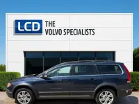 Used Volvo XC70 SE 181 HP (133 kW) 2014 Blue Estate