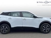 Begagnad Peugeot 2008 Active 100 HK (73 kW) 2023 Vit SUV