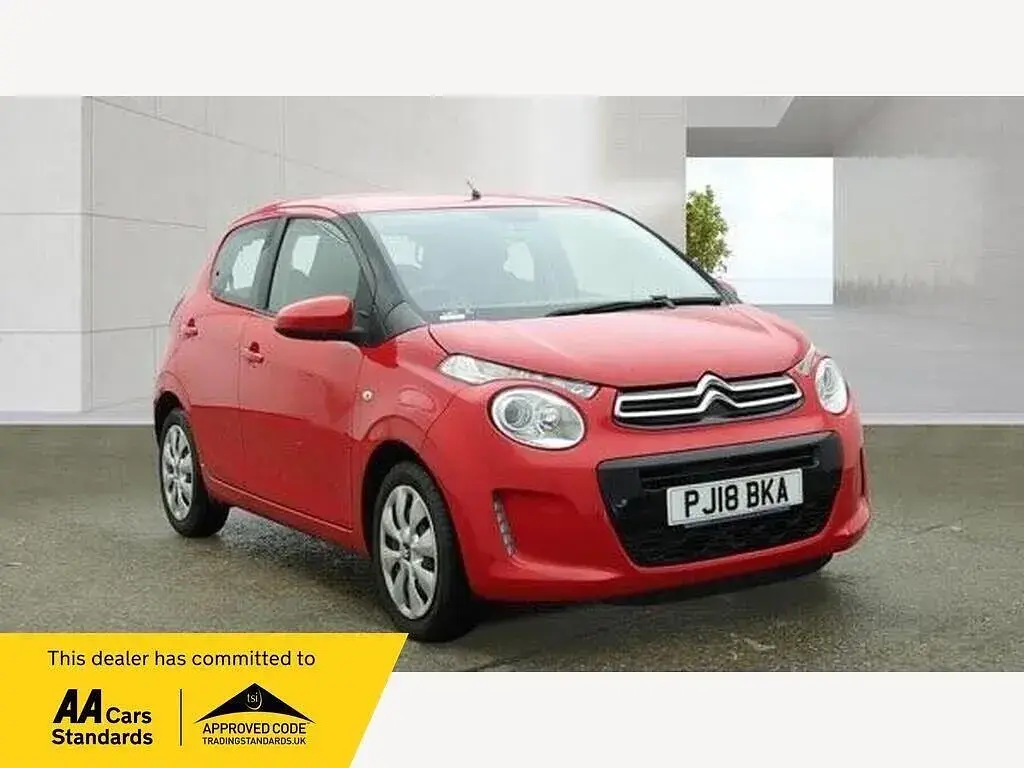 Begagnad Citroën C1 Feel 2018 Röd Halvkombi