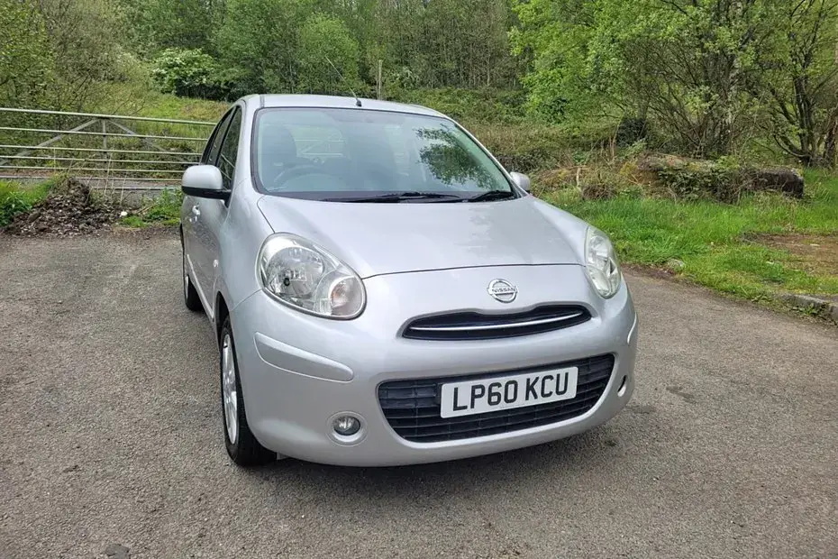 Begagnad Nissan Micra Acenta 2011 Halvkombi