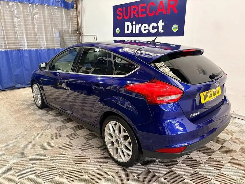 Begagnad Ford Focus Titanium X 125 HK (91 kW) 2016 Blå Halvkombi