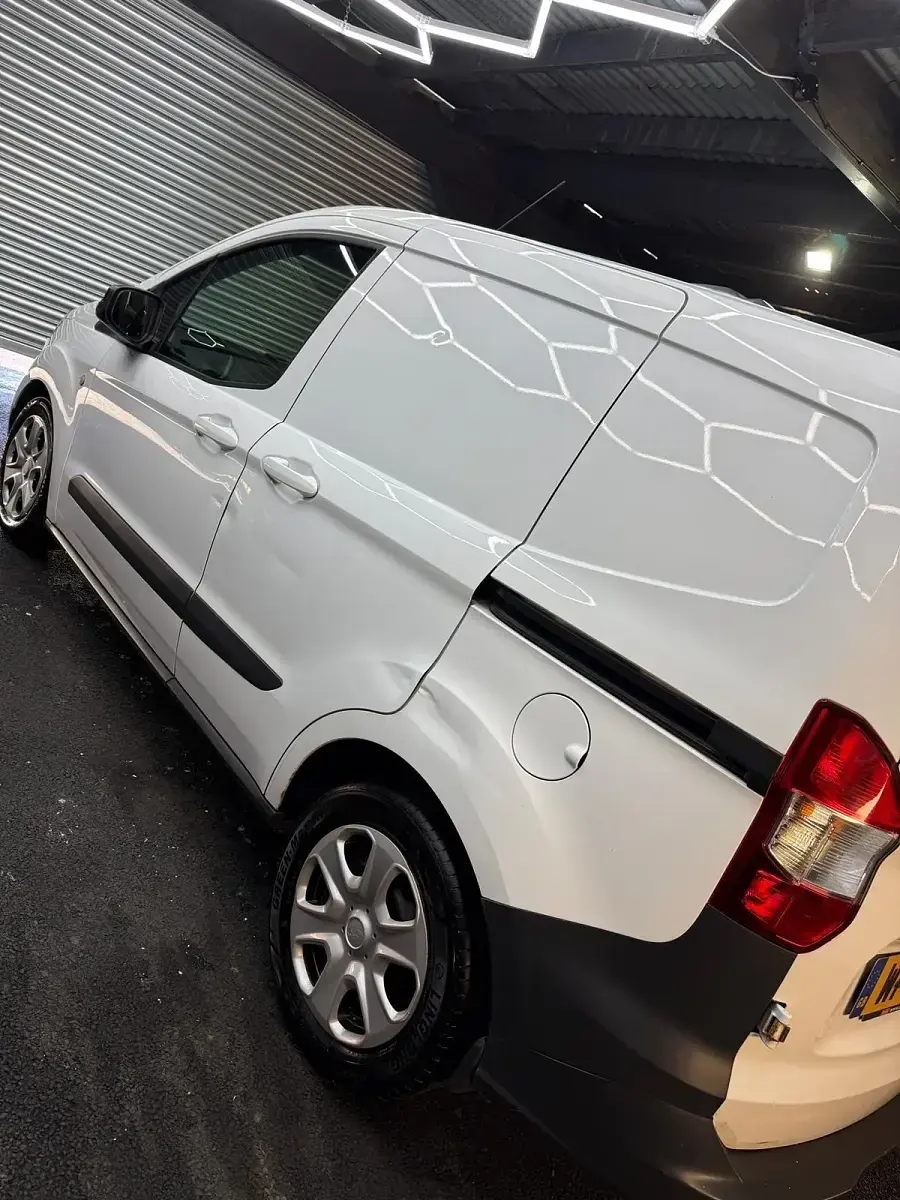 Begagnad Ford Transit Trend 95 HK (69 kW) 2017 Vit Van