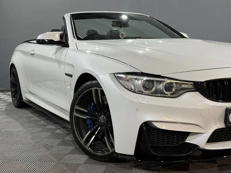 Usado BMW M4 Cabriolet Impressive 2016 Blanco Descapotable