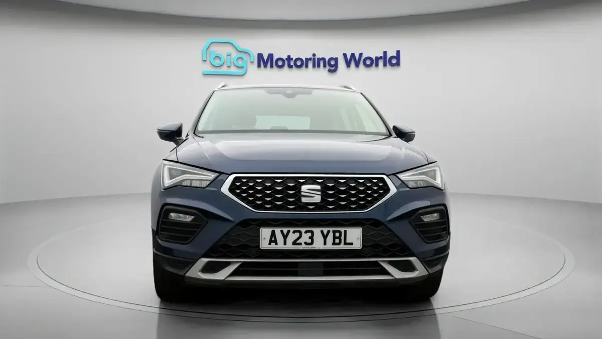 Begagnad Seat Ateca Xperience 2023 Blå SUV