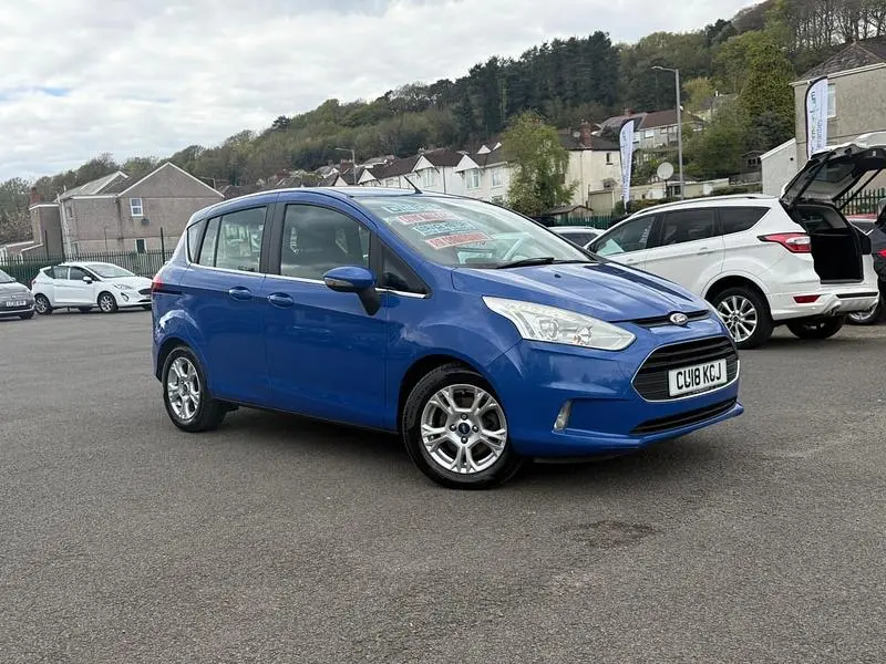 Usado Ford B-MAX Zetec 2018 Azul Monovolume