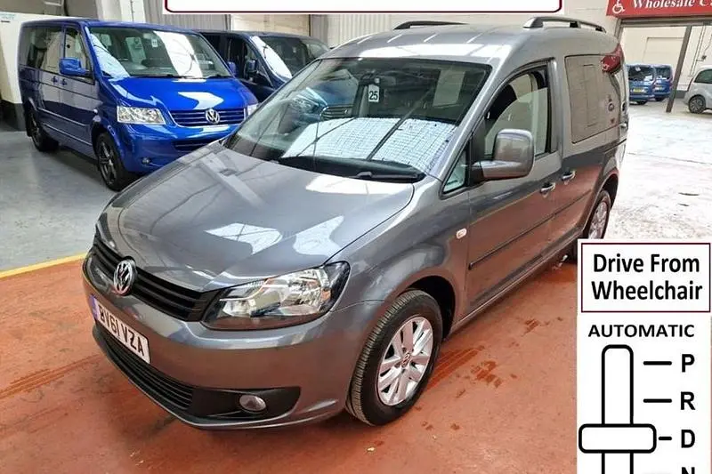 Begagnad VW Caddy Maxi Life 2011 Minibuss
