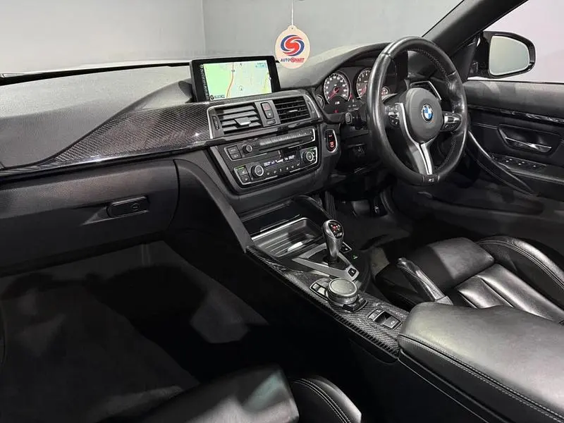 Usado BMW M4 Cabriolet Impressive 2016 Blanco Descapotable