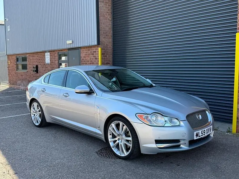 Second-hand Jaguar XF Premium Luxury 2009 Argintiu Berlinǎ