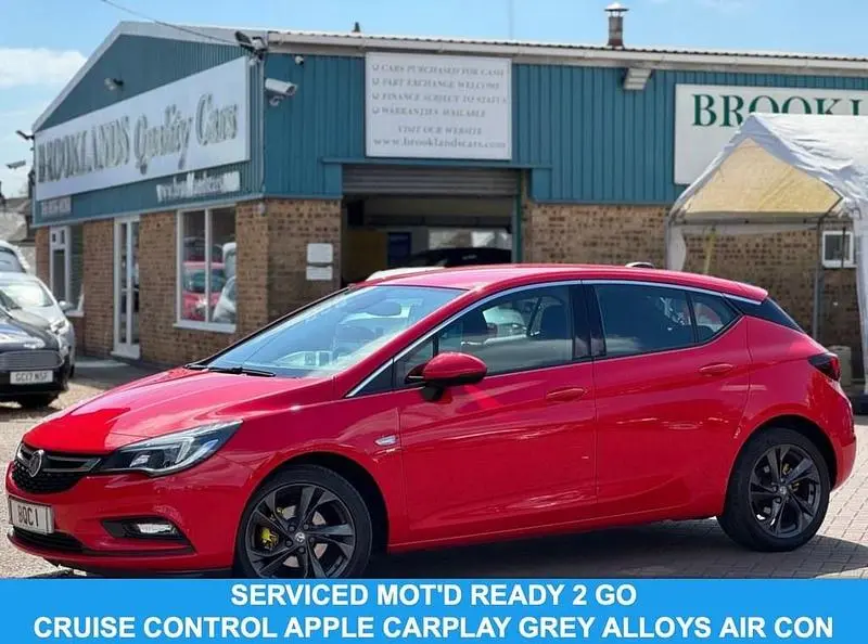 Second-hand Vauxhall Astra SRi 150 CP (110 kW) 2016 Roșu Hatchback