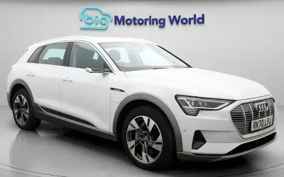 Usado Audi e-tron 300 kW (408 HP) 2020 Branco SUV