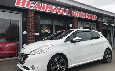 Usado Peugeot 208 GTi 200 HP (147 kW) 2014 Citadino