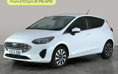 Begagnad Ford Fiesta Titanium 101 HK (74 kW) 2022 Halvkombi