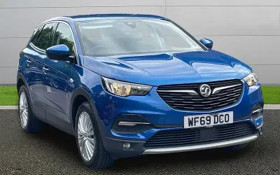 Usado Vauxhall Grandland X S 131 HP (96 kW) 2019 Azul SUV