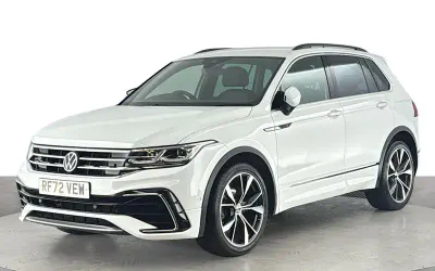 Second-hand VW Tiguan R-line 150 CP (110 kW) 2023 Alb SUV