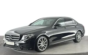 Begagnad Mercedes E200