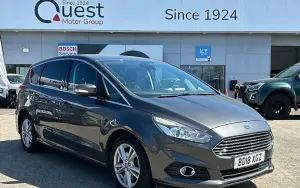 Begagnad Ford S-MAX