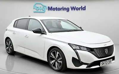Używany Peugeot 308 Allure 131 KM (96 kW) 2024 Hatchback