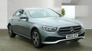 Begagnad Mercedes E200