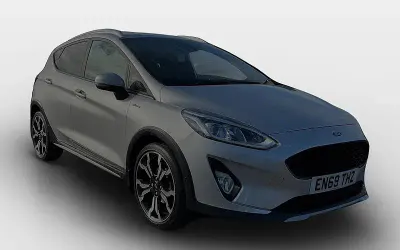 Używany Ford Fiesta Active X 86 KM (63 kW) 2020 Srebrny Hatchback