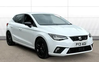 Używany Seat Ibiza FR Sport 110 KM (80 kW) 2021 Biały Hatchback