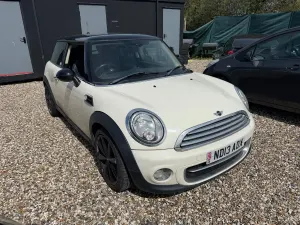 Begagnad Mini Cooper D