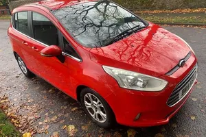 Begagnad Ford B-MAX