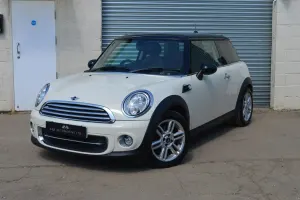 Begagnad Mini Cooper D