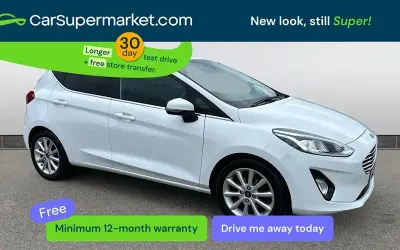 Begagnad Ford Fiesta Titanium 125 HK (91 kW) 2021 Vit Halvkombi