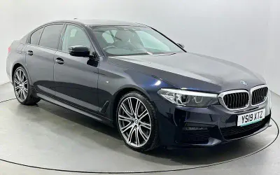 Usado BMW 530 M Sport 252 HP (185 kW) 2019 Preto Sedan