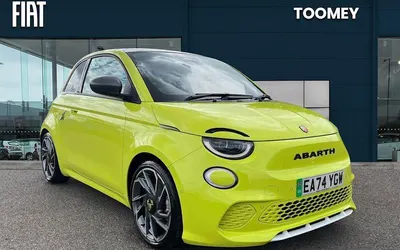 Begagnad Abarth 500e 114 kW (155 HK) 2023 Halvkombi