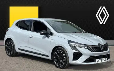 Begagnad Renault Clio V Techno 143 HK (105 kW) 2025 Grå Halvkombi