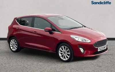Begagnad Ford Fiesta Titanium 95 HK (69 kW) 2021 Halvkombi