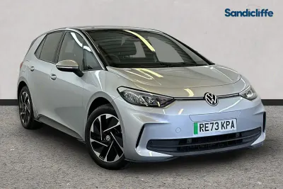 Usado VW ID.3 Pro 150 kW (204 HP) 2023 Prateado Citadino