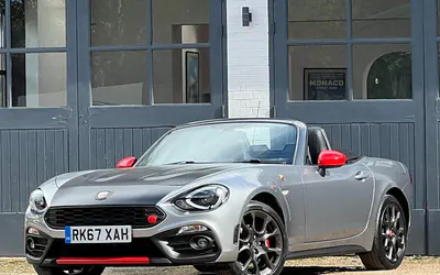 Begagnad Abarth 124 Spider 170 HK (125 kW) 2019 Cab