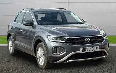 Second-hand VW T-Roc Life 150 CP (110 kW) 2024 SUV