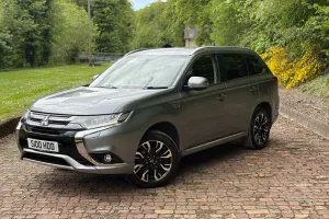 Usado Mitsubishi Outlander P-HEV