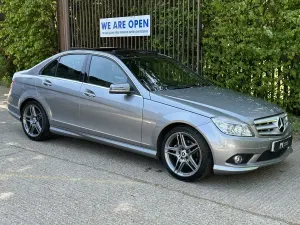 Begagnad Mercedes C250