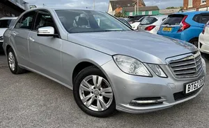 Usado Mercedes E220