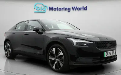 Begagnad Polestar 2 Standard Range Single Motor 169 kW (231 HK) 2022 Svart Halvkombi