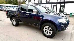 Begagnad Mitsubishi L200