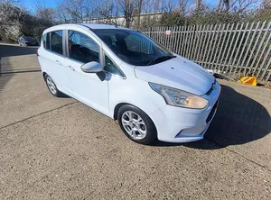 Begagnad Ford B-MAX