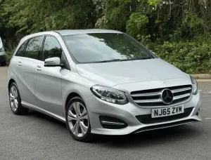 Begagnad Mercedes B180