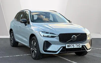 Usado Volvo XC60 Plus 250 HP (183 kW) 2025 SUV