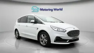 Begagnad Ford S-MAX