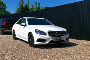 Begagnad Mercedes E220