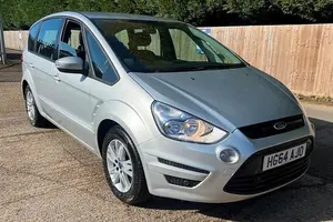 Begagnad Ford S-MAX